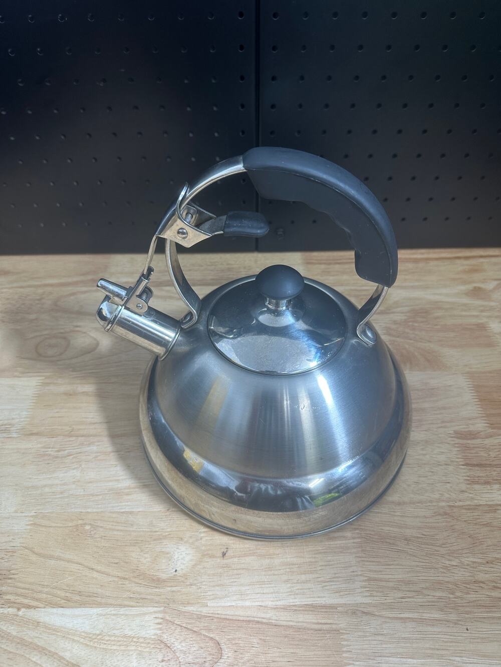 TRAMONTINA 18/10 Stainless Steel 2 QT Tea Kettle With Black Handle